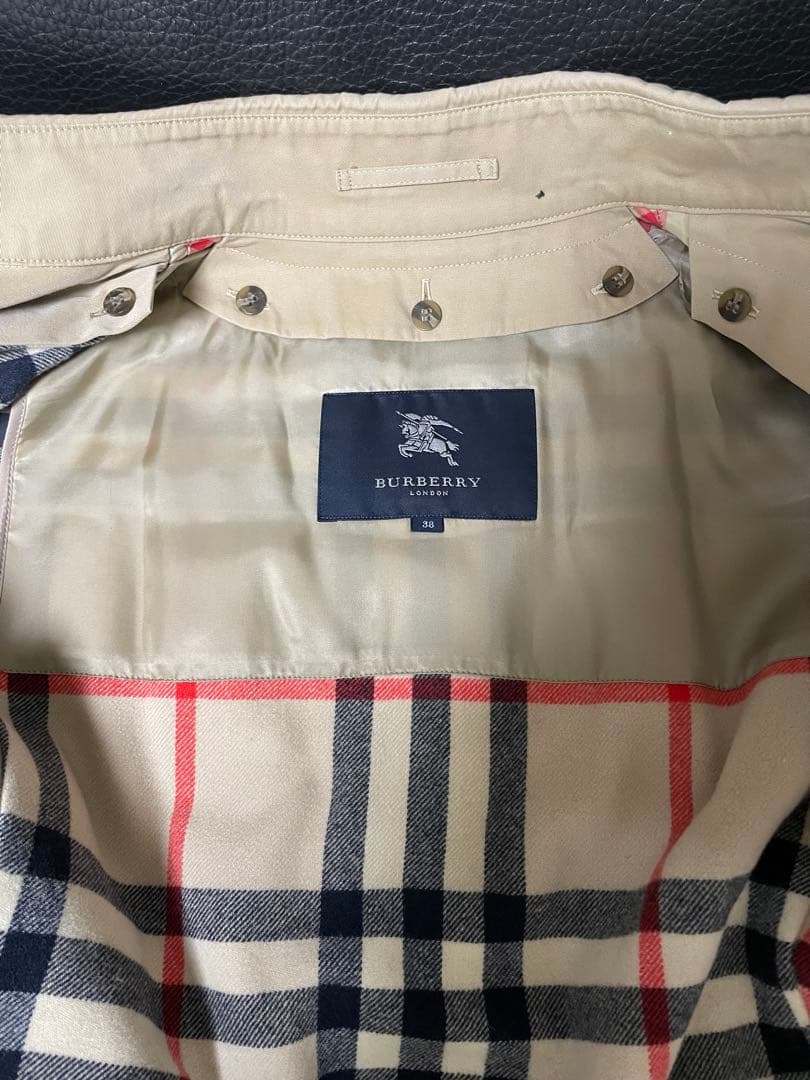 【美品】近年販売◼️Burberry◼️レディース◼️ミドル丈◼️ライナー付◼️