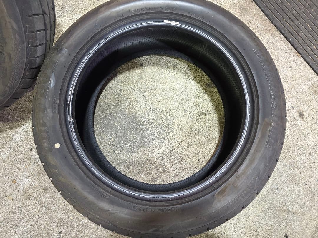 235/50R18ブリジストンルフト　25年式
