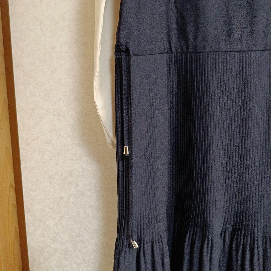 アーモワールカプリス　バイカラー長袖ワンピース