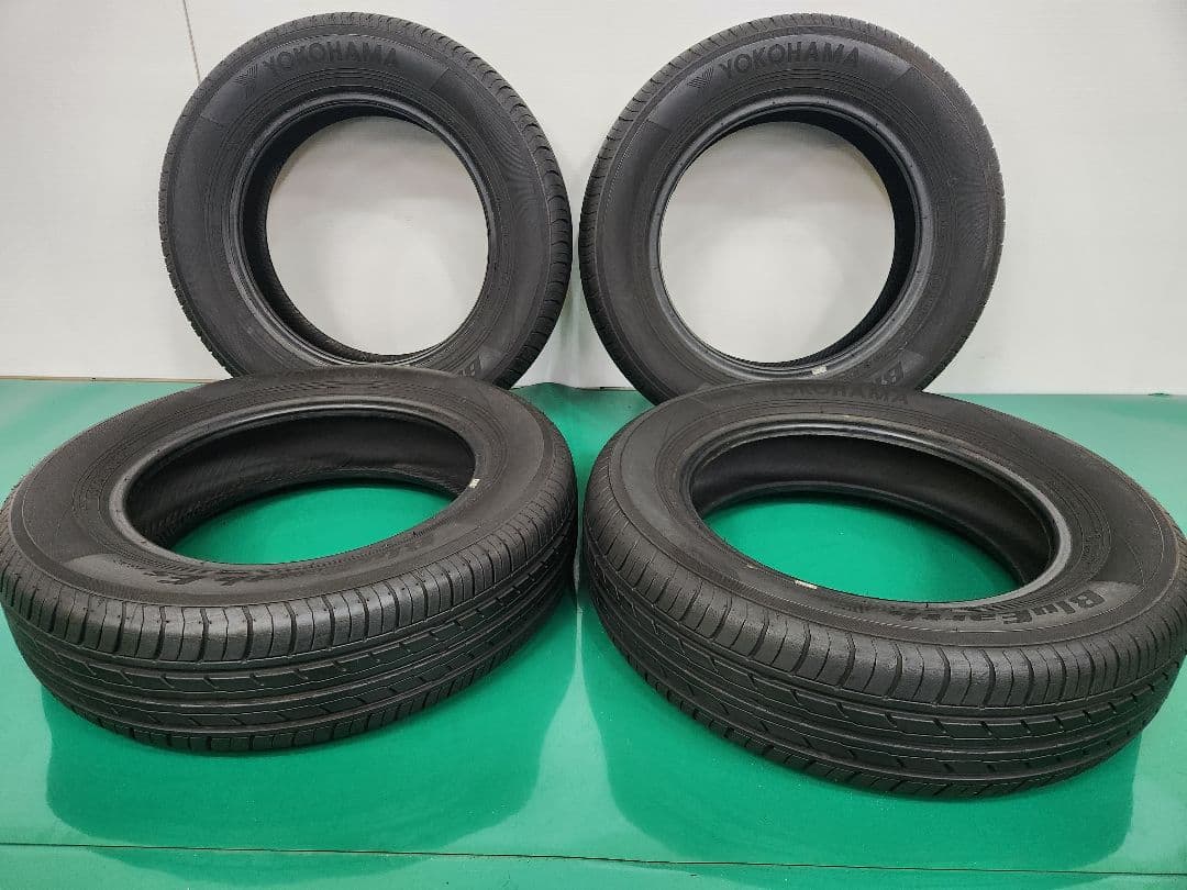 送料込☆2024年製 ヨコハマ タイヤ 165/70R14☆4本