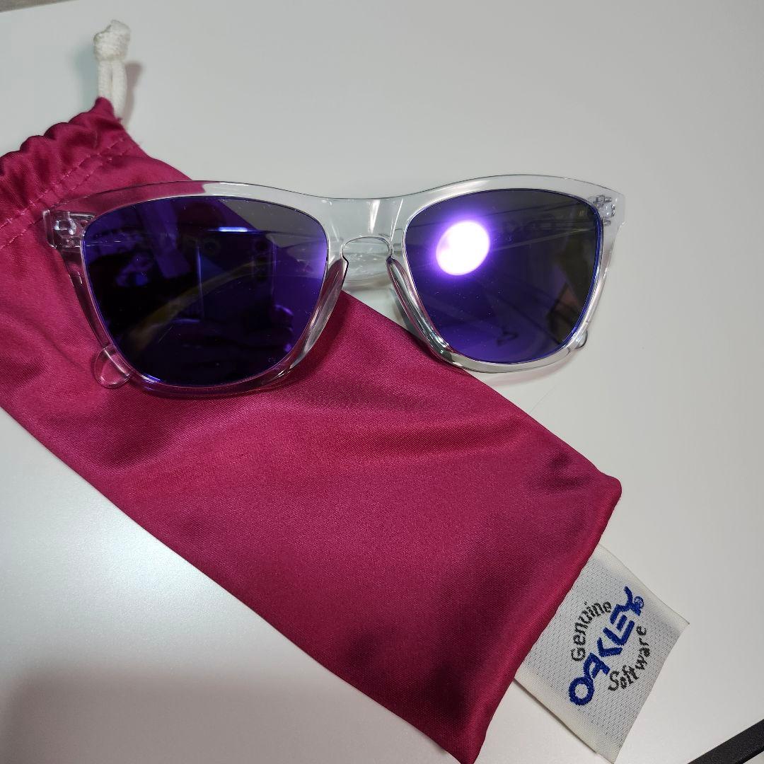 Oakley クリアフレーム サングラス