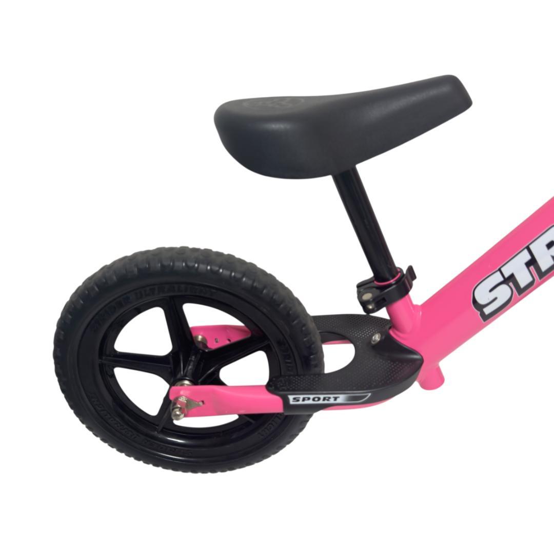 美品　STRIDER 新型　ストライダー スポーツ12　ピンク