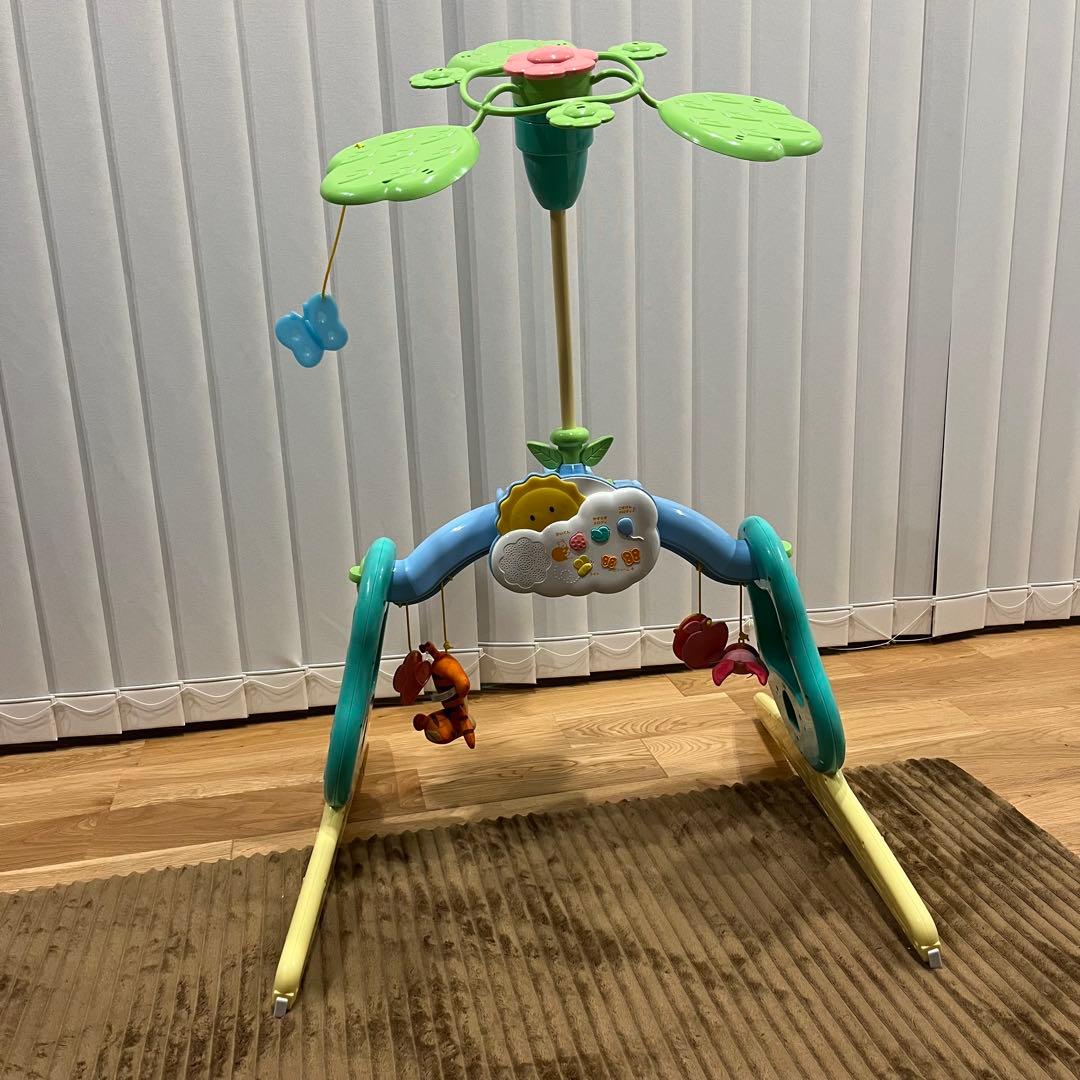 美品　プーメリー　メロディー付きベビージム ベビージム　　おもちゃ　メリー