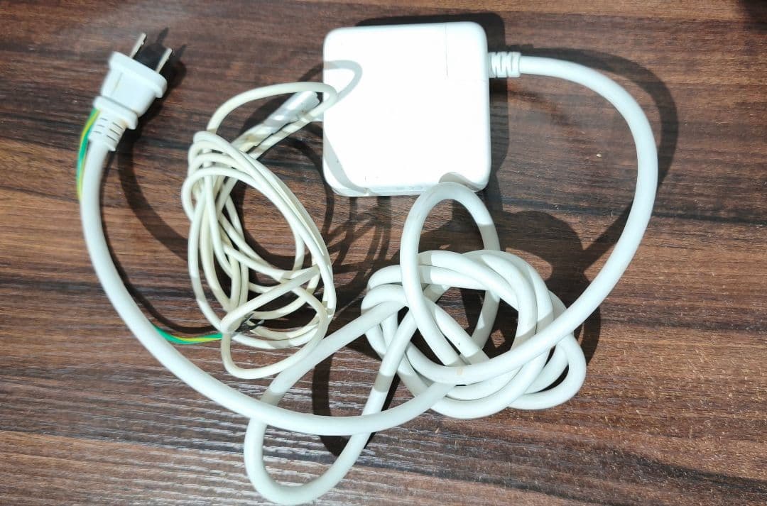 MacBook本体 MacBook Pro (13-inch, Mid 2012)