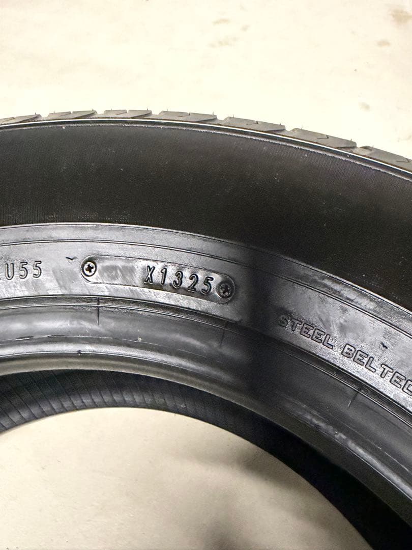ハイエース 純正タイヤ 新車外し 4本セット 195/80R15 ダンロップ