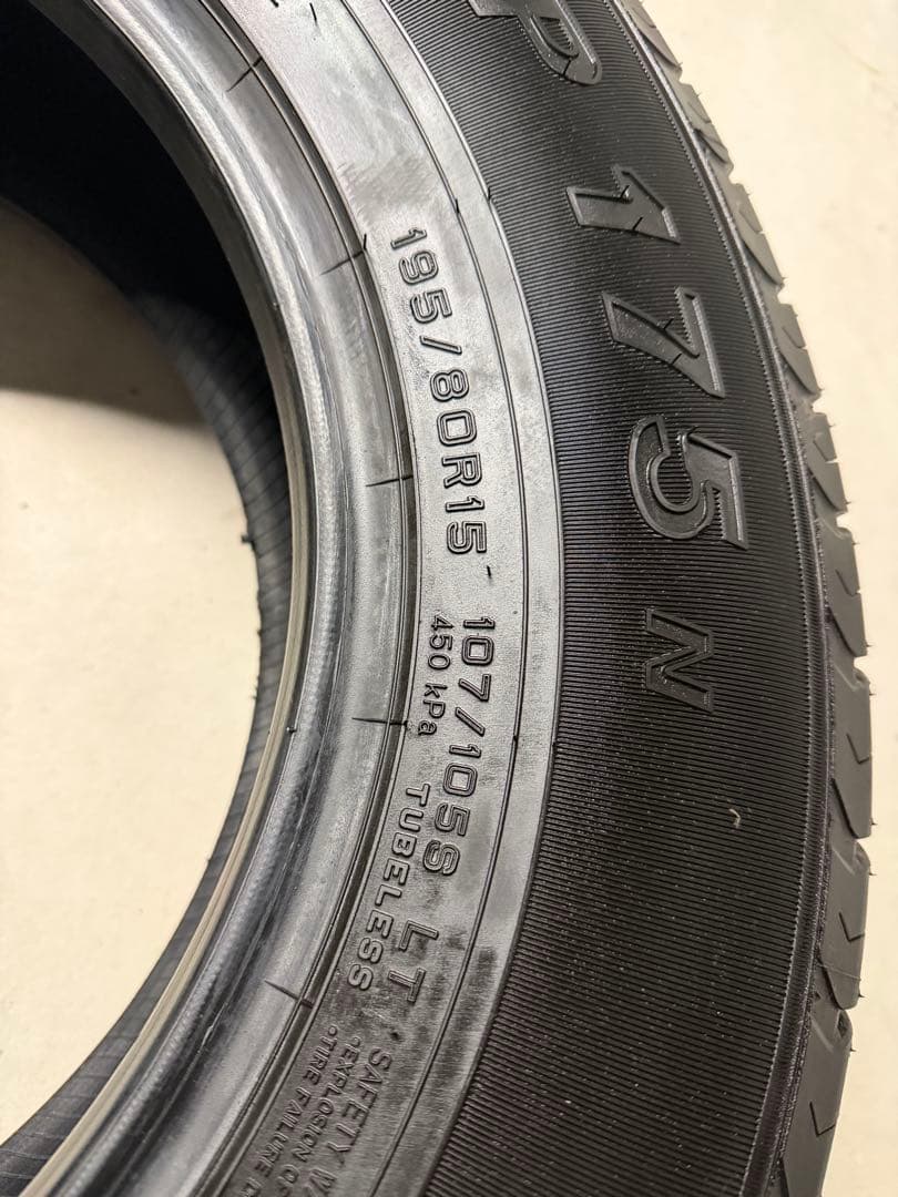 ハイエース 純正タイヤ 新車外し 4本セット 195/80R15 ダンロップ