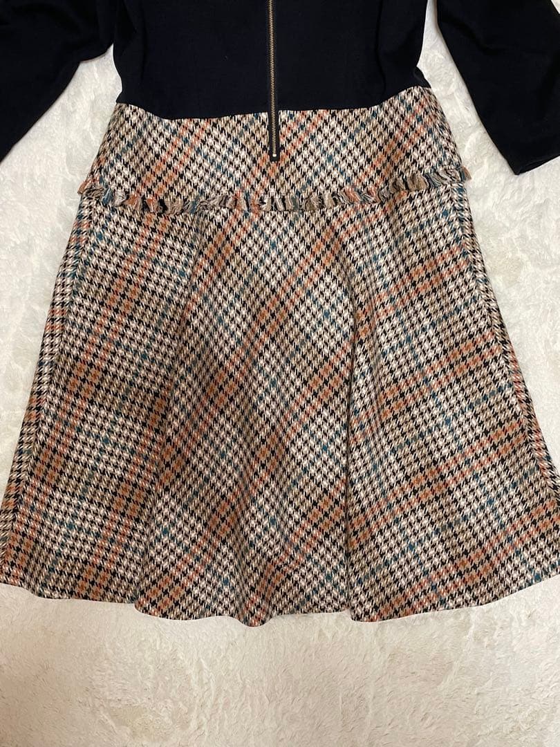 【美品/大きいサイズ】ローズティアラ⭐️ガンクラブ⭐️ワンピース⭐️42⭐️七分袖
