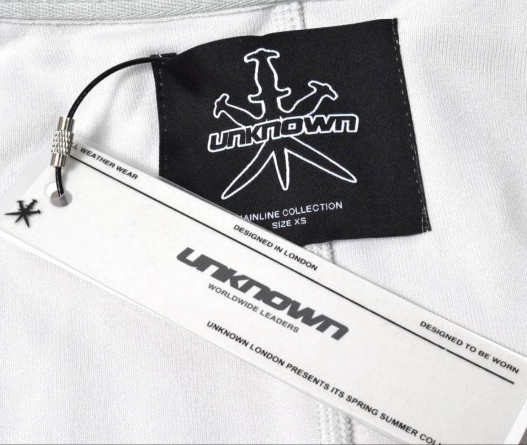 アンノウン ロンドン ベロア セットアップ　上下 ラインストーン