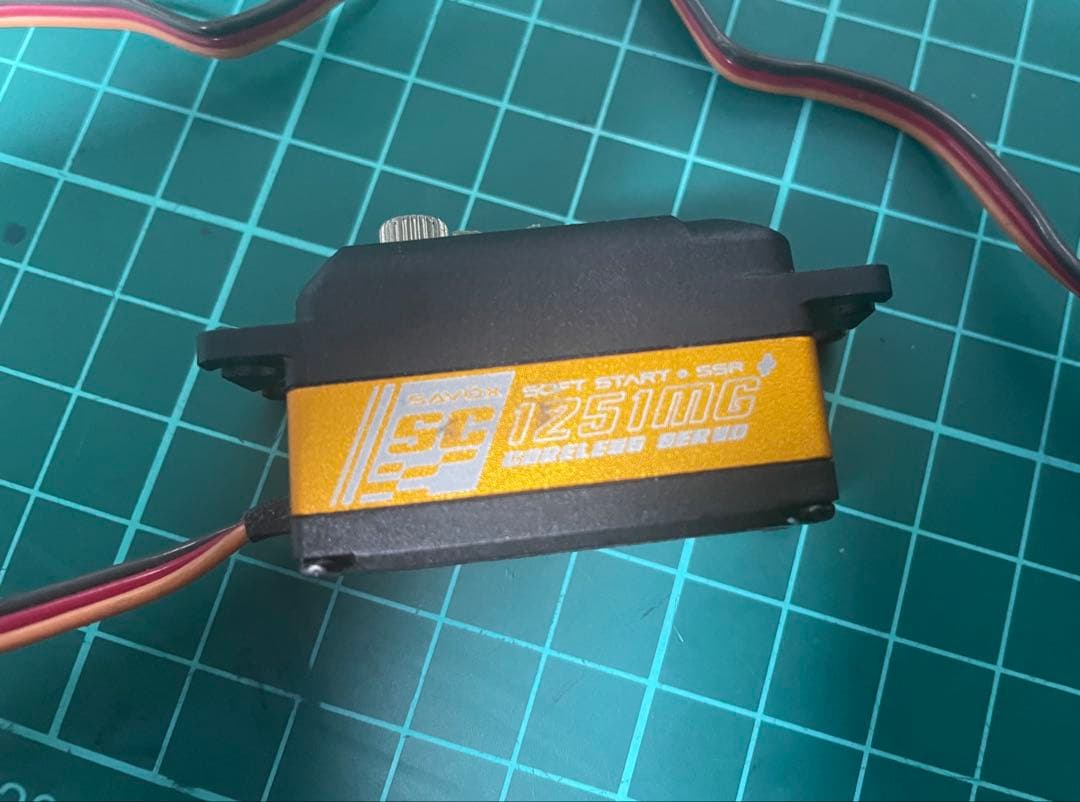 SAVOX サボックス SC-1251MG PLUS サーボ　ラジコン