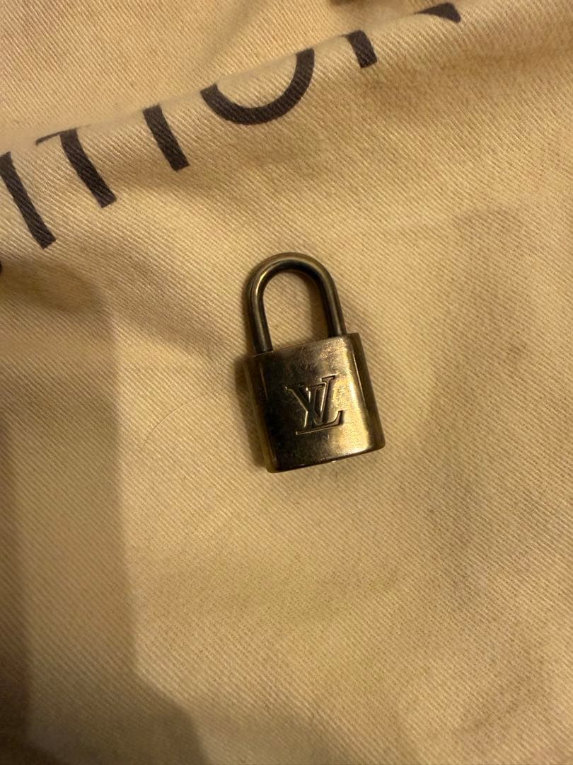 Louis Vuitton ルイ ヴィトン キーポル50