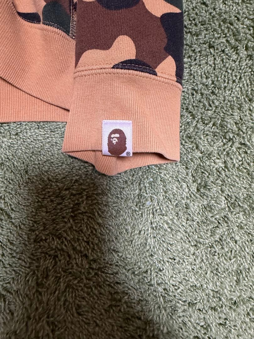 A BATHING APE ジップアップパーカー