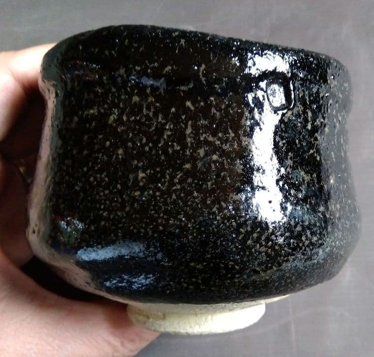 黒織部　　抹茶碗