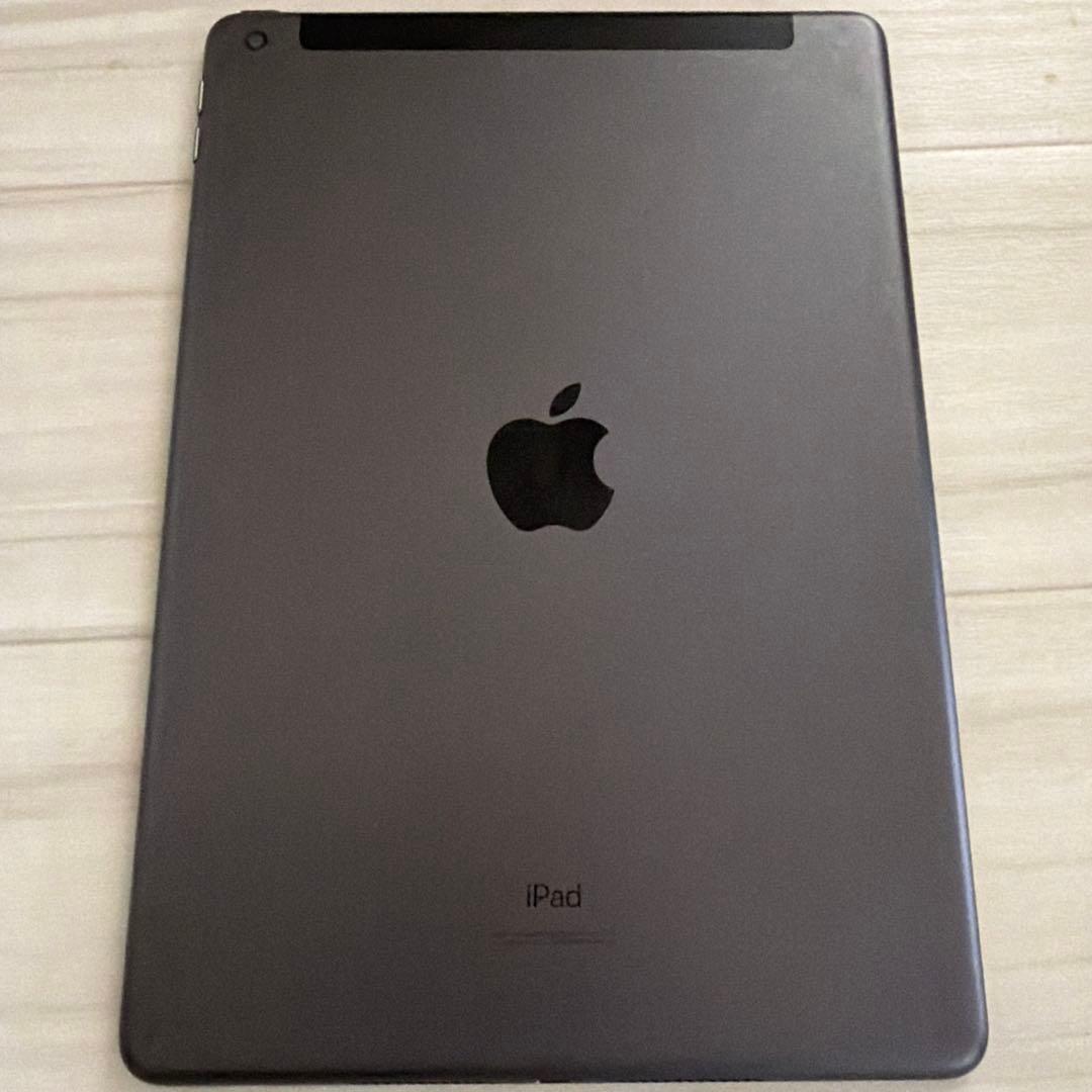 iPad (第7世代) スペースグレー　32GB