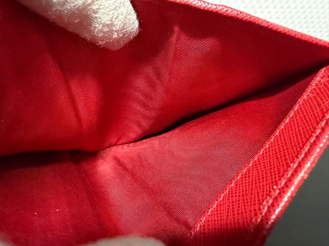 RY/1.22/8 プラダ　財布　三つ折り財布　レッド
