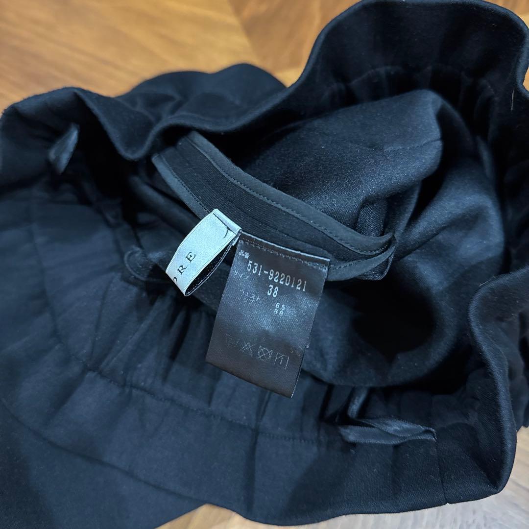 美品 ADORE ダンボールスカート ゴム 黒 アドーア ストレッチ ポケット
