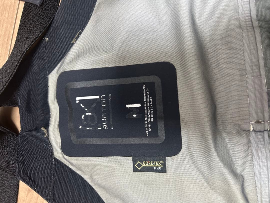 BURTON [ak] 3L GORE-TEX スノーボードビブパンツ