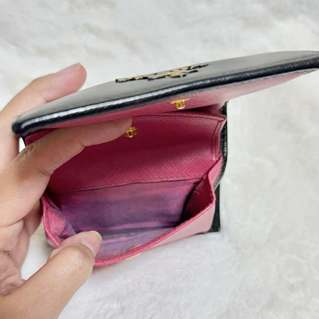 ✨正規品✨ PRADA プラダ　二つ折り財布　サフィアーノ　ゴールド金具