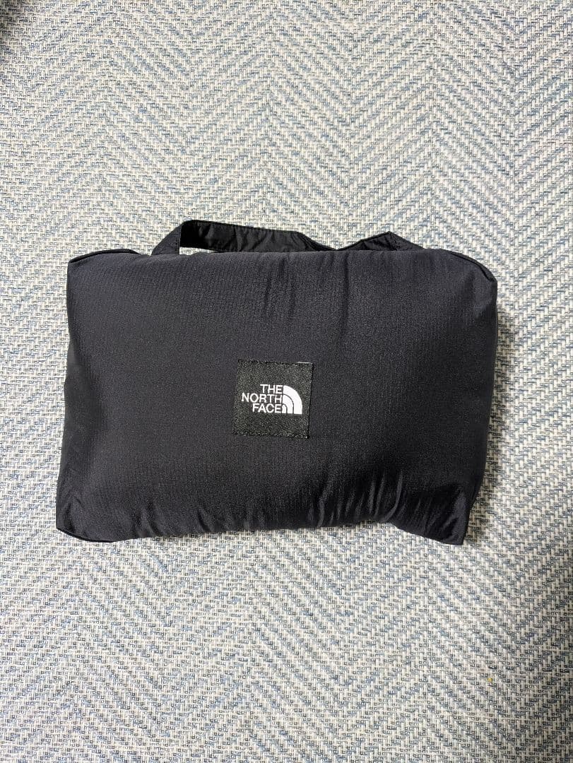 THE NORTH FACE 抱っこ紐ケープ　ブラック