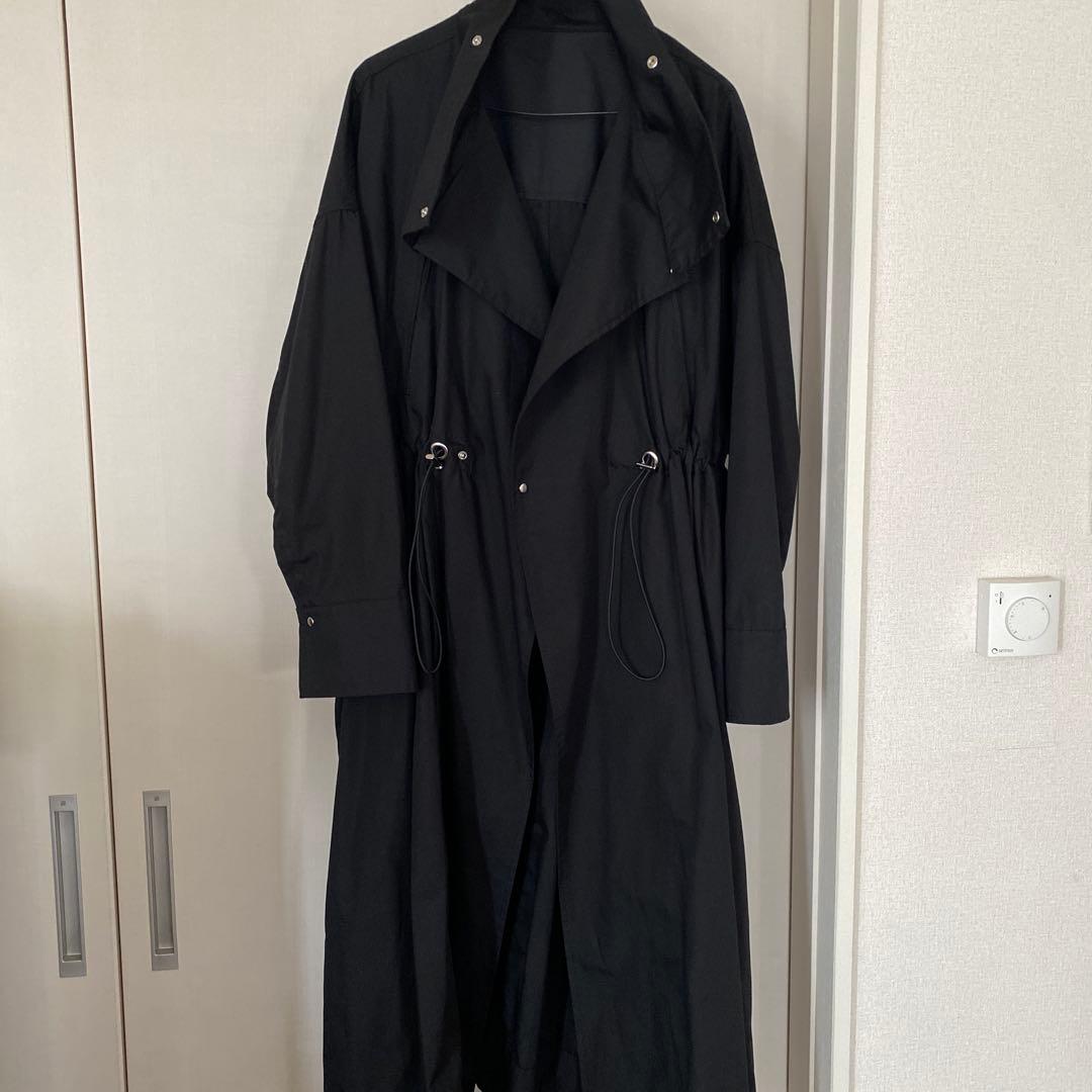 ADAM ET ROPEハイネックロングコート
