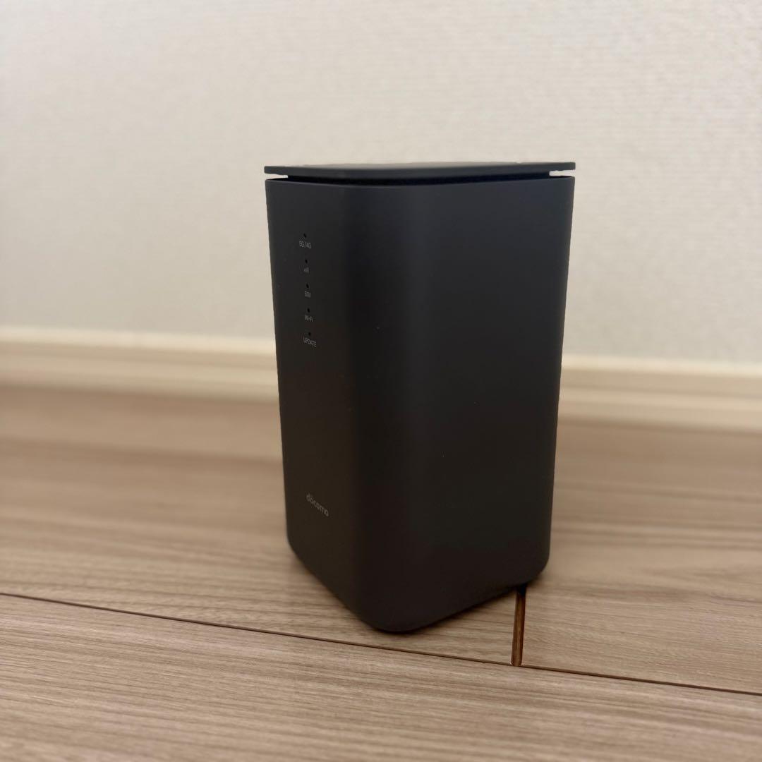 docomo 5Gルーター HR02【美品】【今週末限定価格】