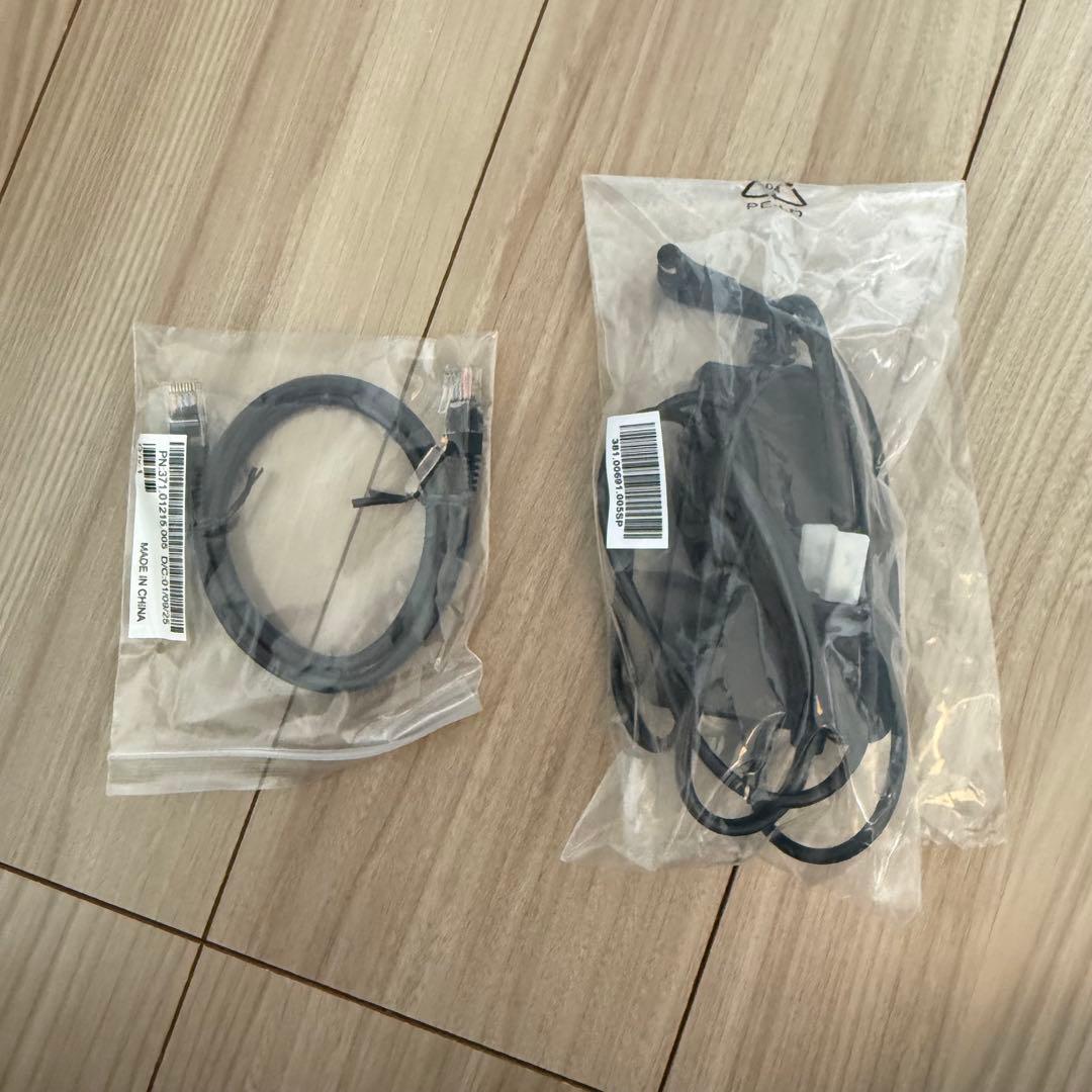docomo 5Gルーター HR02【美品】【今週末限定価格】