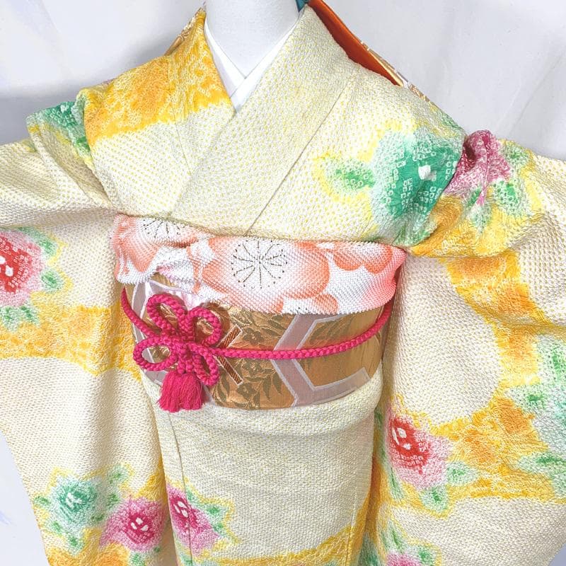 409aj92〇総絞り 振袖のみ 花 成人式 結婚式 十三参り〇状態良好