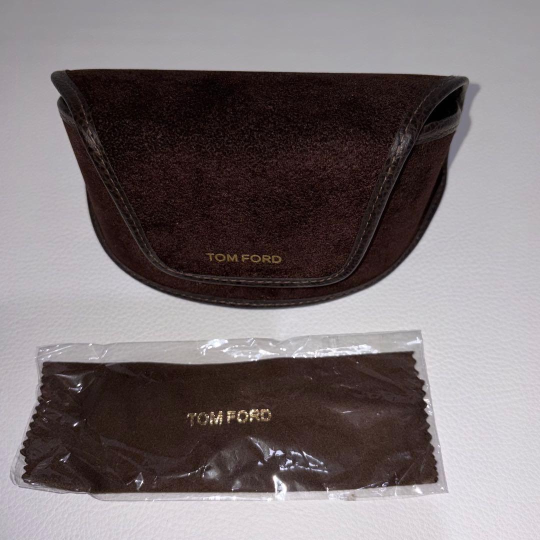 新品未使用 TOM FORDサングラス Whitney TF9 692 廃盤レア