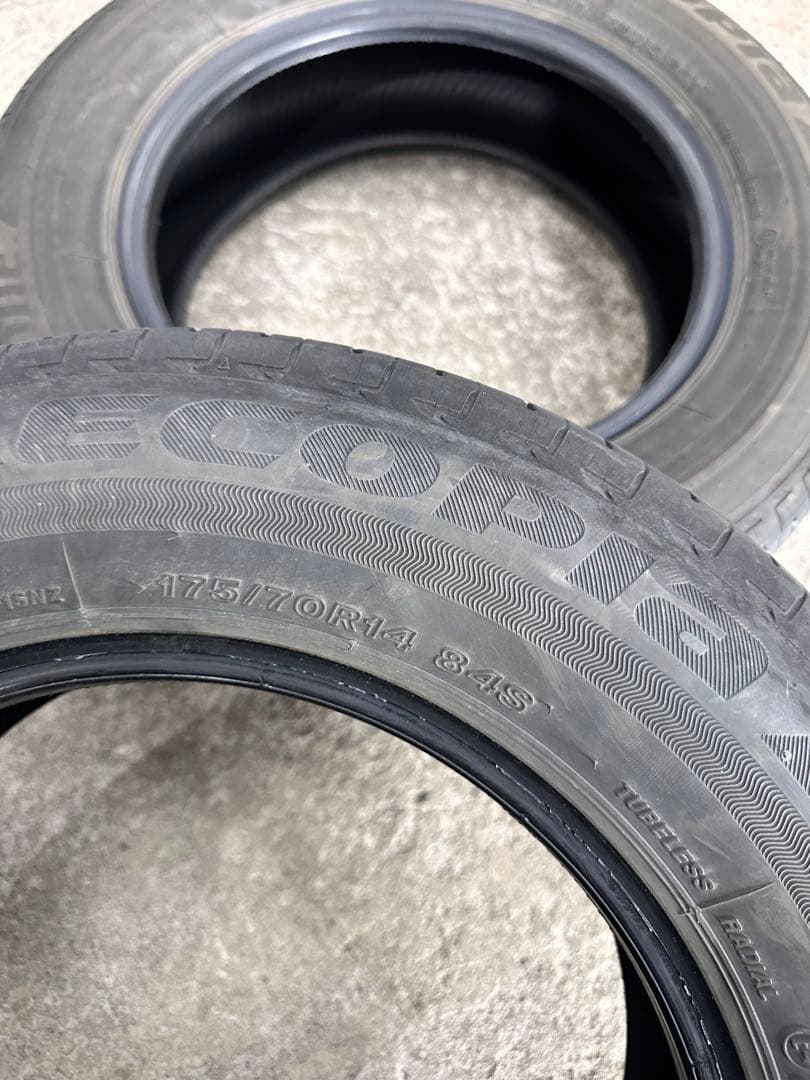ブリヂストン　エコピア　175/70R14 2本