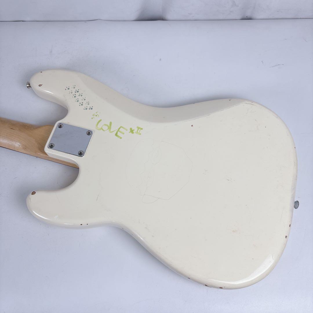 エレキベース 現状品 ホワイト ジャンク品 フェンダー