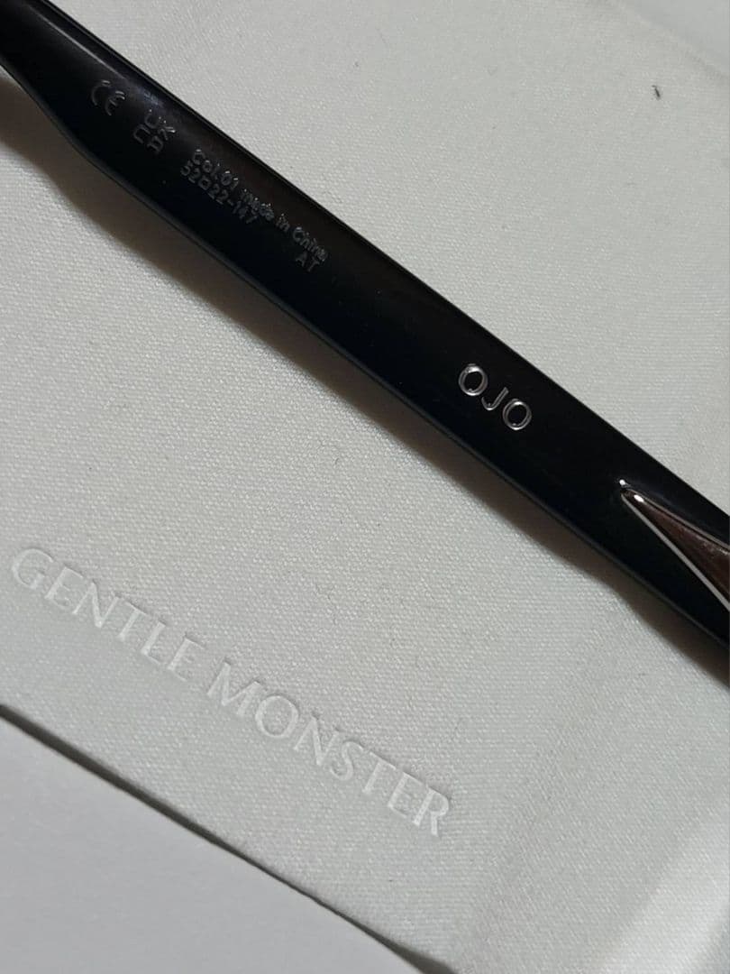◆GENTLE MONSTER◆伊達メガネ　BOLD OJO 　ケース付き