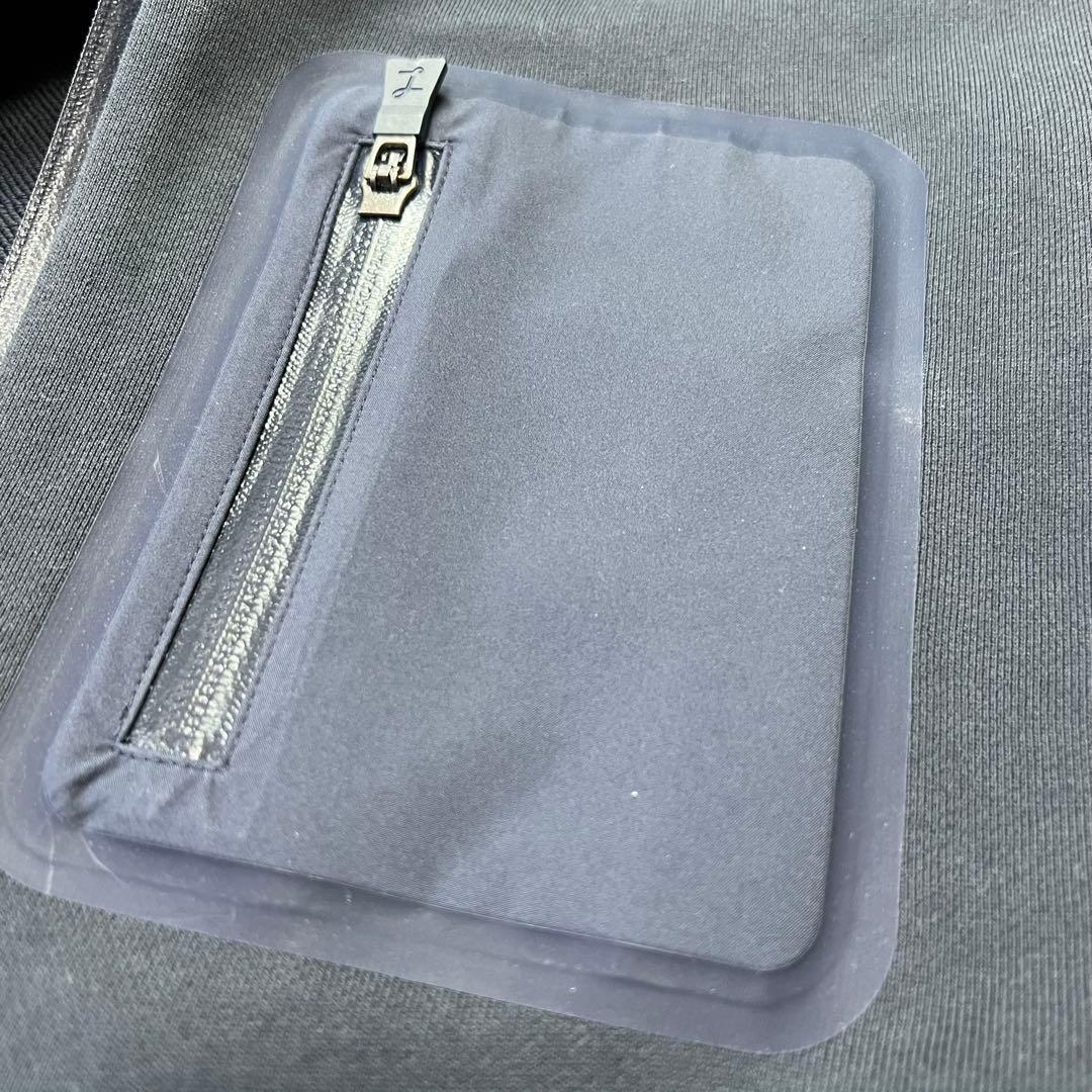 極美品　ヘルノ　ラミナー　近年品　XL 50 ジップパーカー　フード　HERNO