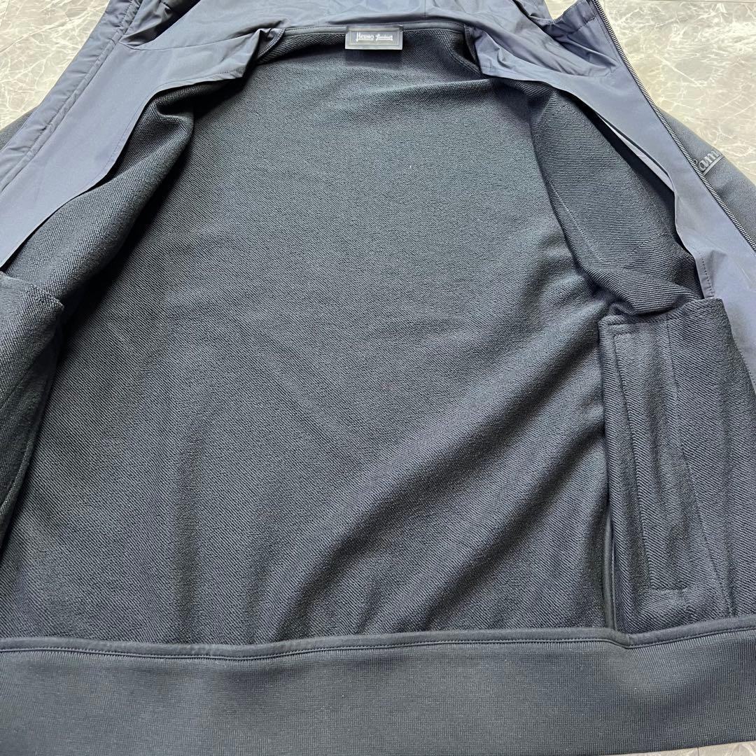 極美品　ヘルノ　ラミナー　近年品　XL 50 ジップパーカー　フード　HERNO