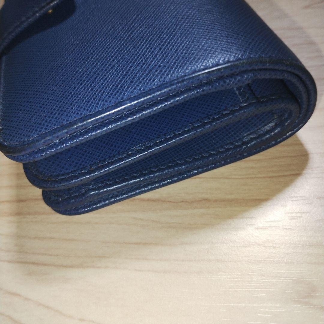 美品　PRADA 二つ折り財布