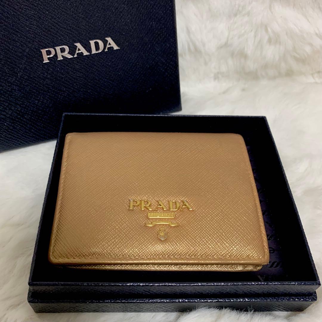 美品！レア！PRADAプラダ　２つ折り財布　サフィアーノ　バイカラー　ゴールド