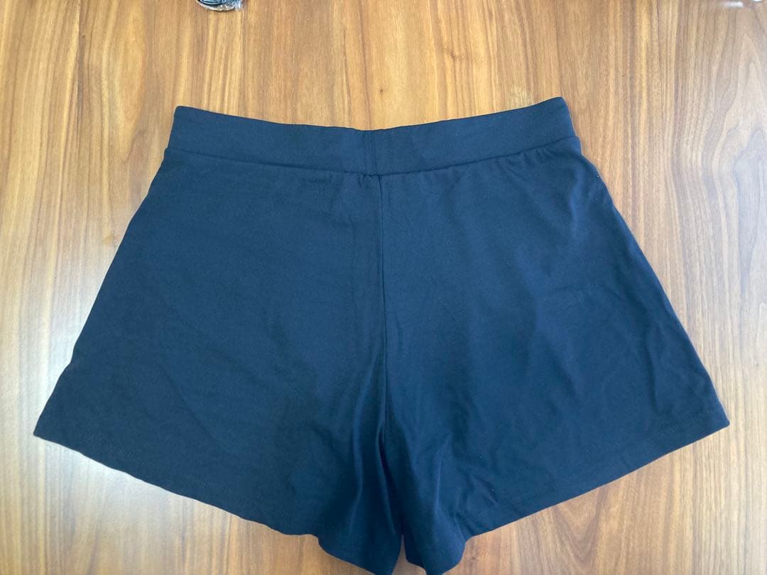 【値下げ】ほぼ新品NagicCA 水着 黒上下セットＬサイズ　サウナ