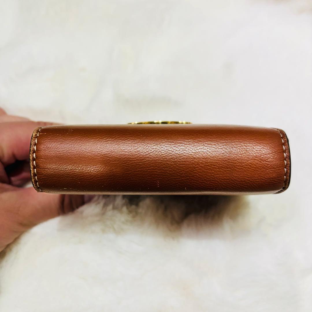 CELINE トリオンフ　財布　タン