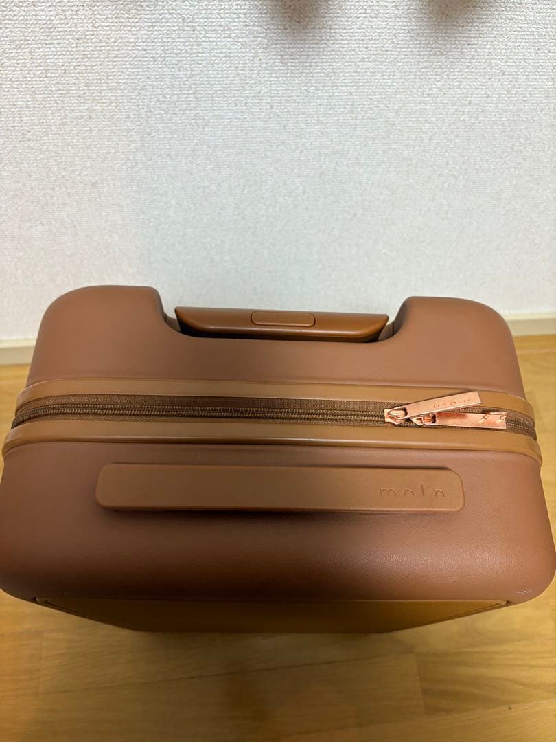 molnモルン　スーツケース Small 34L