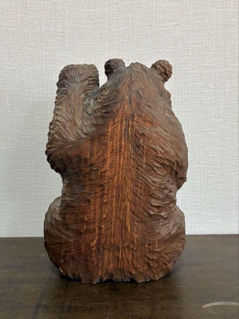 木彫り熊 北海道 民芸 工藝「招き熊」オブジェ 置物
