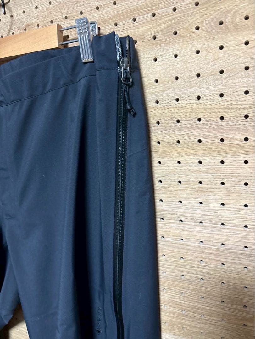 ARC'TERYX アークテリクス ベータパンツ ブラック M-R Lサイズ