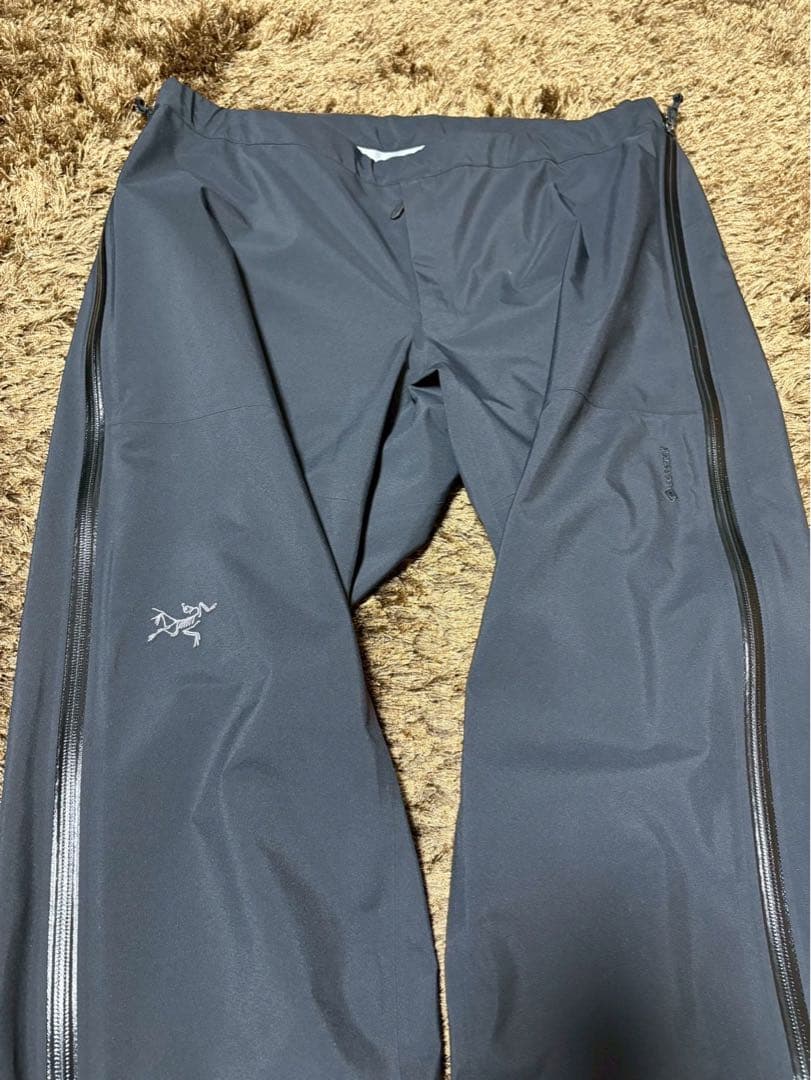 ARC'TERYX アークテリクス ベータパンツ ブラック M-R Lサイズ