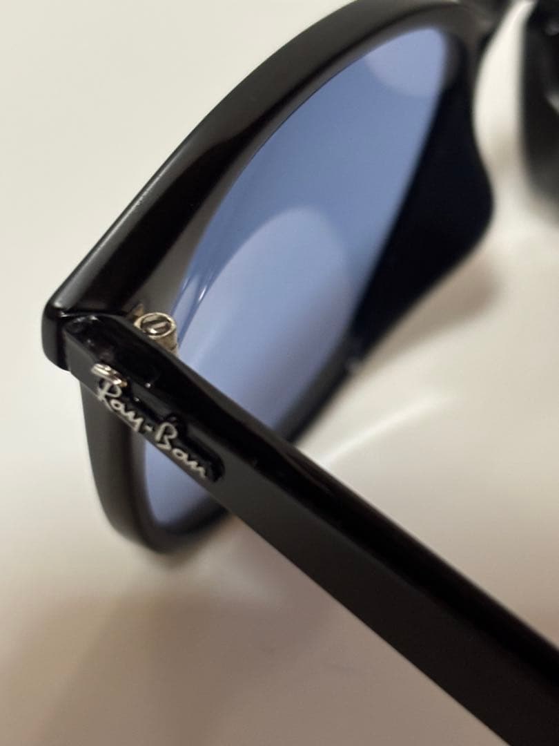 ★大人気モデル★RB 4258-F 601/80★ RayBan★ケース付き★