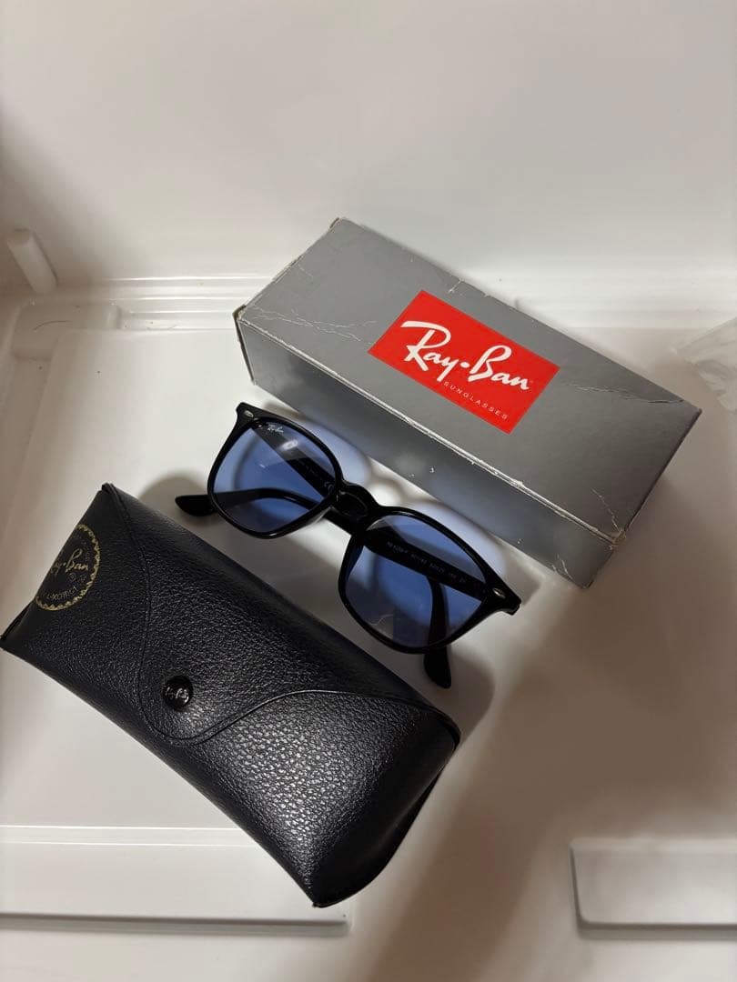★大人気モデル★RB 4258-F 601/80★ RayBan★ケース付き★