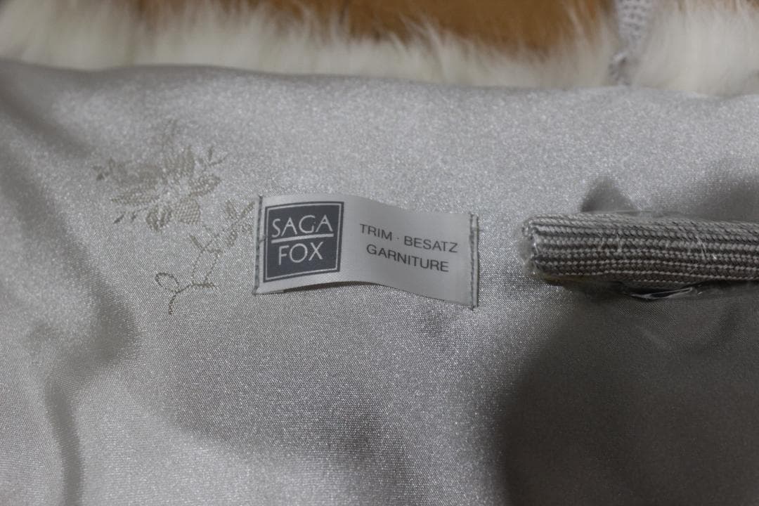 S 03【新品同様】サガ フォックス SAGA FOX ショール マフラー 極太