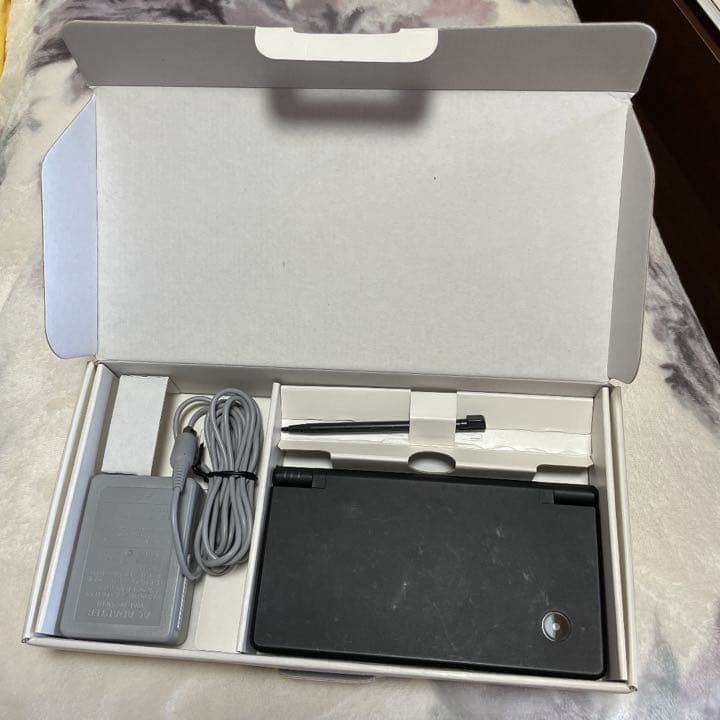 ニンテンドー DSI BLACK & マリオ＆ルイージRPG 3!!!