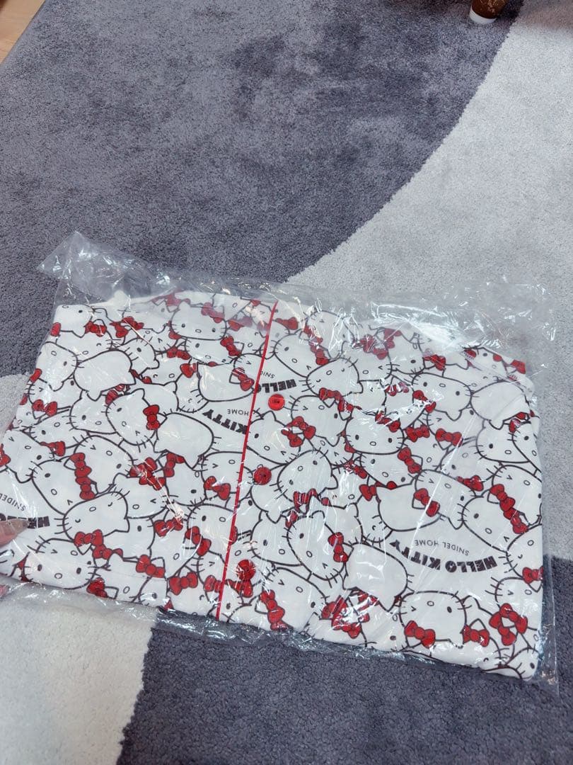 SNIDEL  スナイデルホーム【HELLO KITTY】総柄開襟シャツ