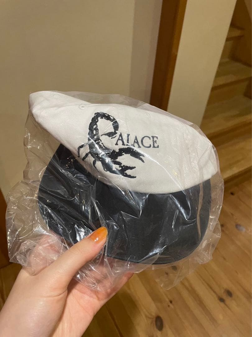 palace SCORPION PAL HAT WHITE キャップ