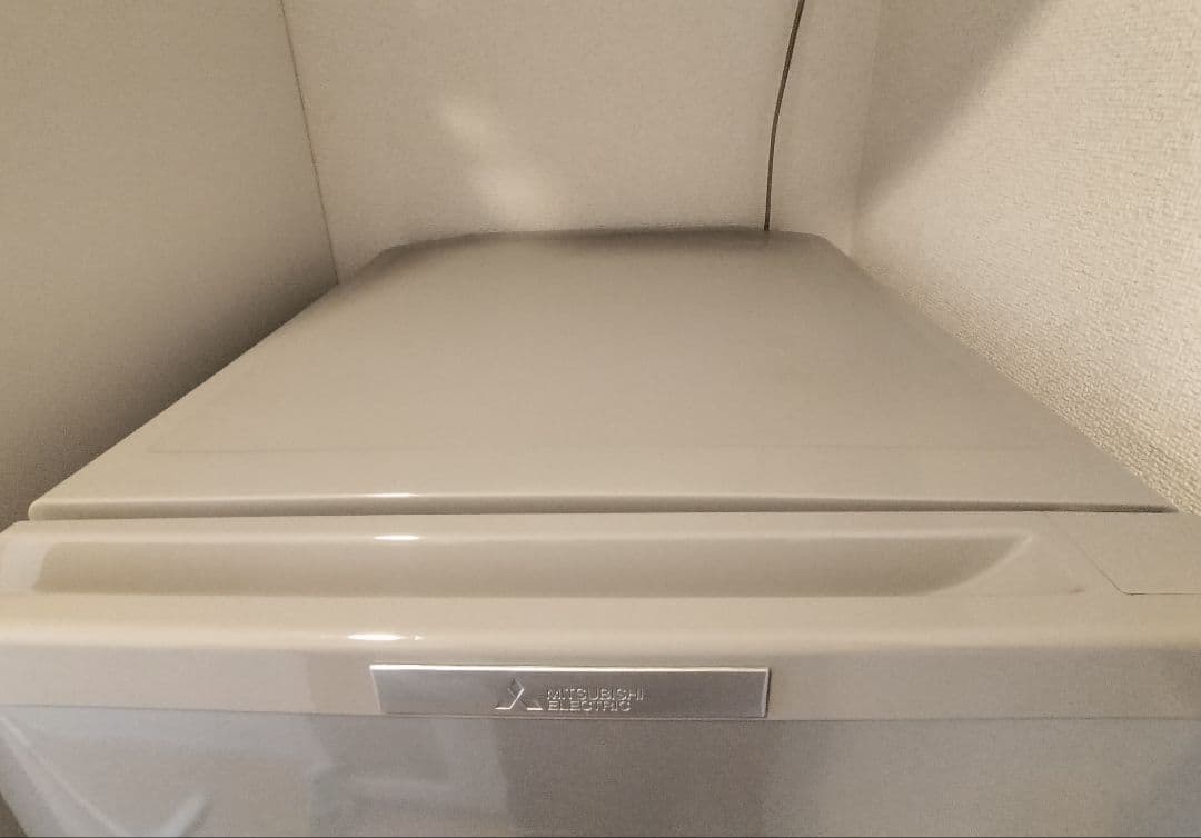 【送料込み】 三菱　冷凍冷蔵庫 MR-P17Y 168L