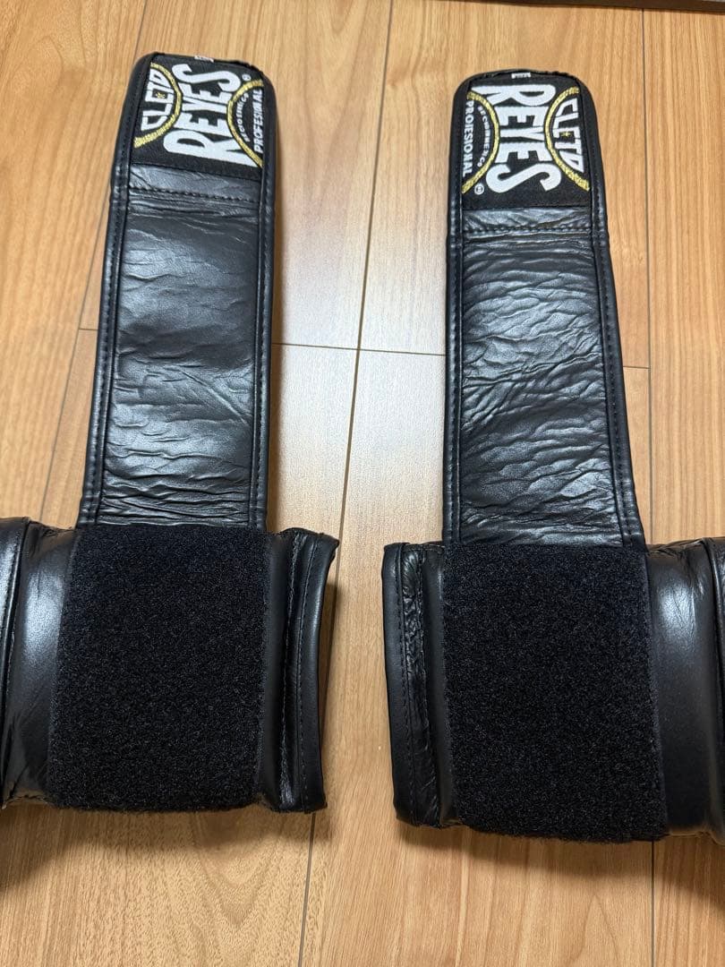 Cleto Reyes ボクシンググローブ 黒　12oz