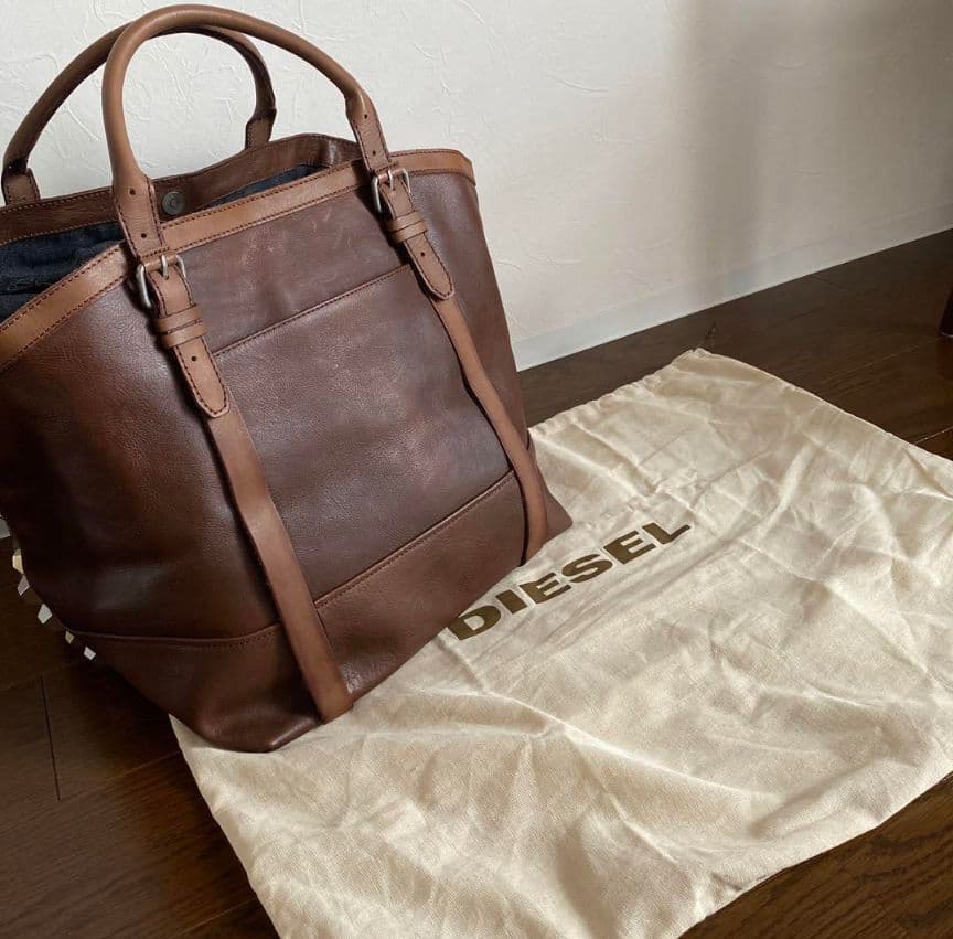 bunbi様　　　　　　DIESEL ヴィンテージ風スタッズボストンバッグ