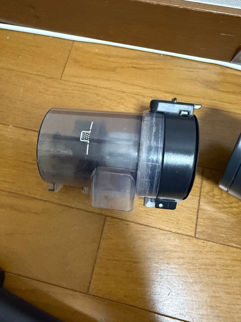 Panasonicスティッククリーナー本体 ブラックMC-SB32j年製2022